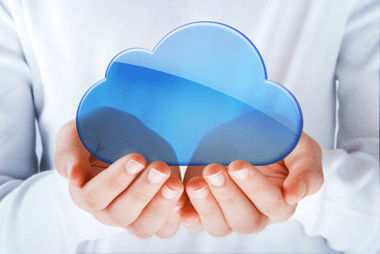Minimizing the risk of moving to cloud computing