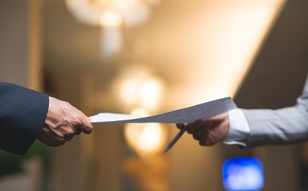 Madison Dearborn Partners offers to buy Towergate stake