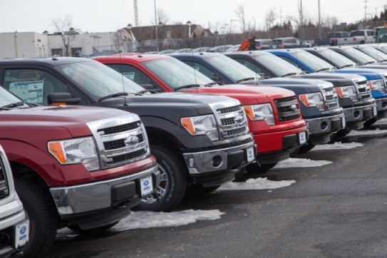 Trucking sector posts jobs recovery in August: labor department