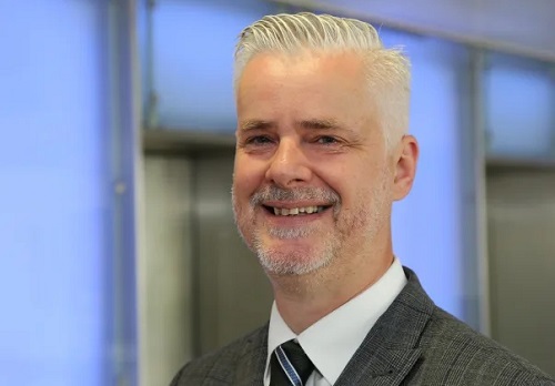 Allianz veteran moves up to regional role