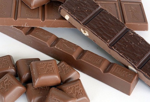 Cadbury’s worker gets her tastebuds insured for £1 million | Insurance ...