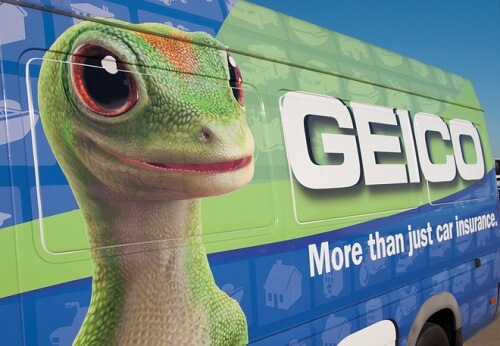 GEICO offers bonuses to attract new sales agents