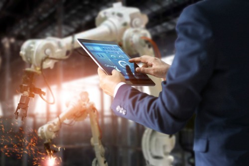 This CEO says cutting humans reduces risk